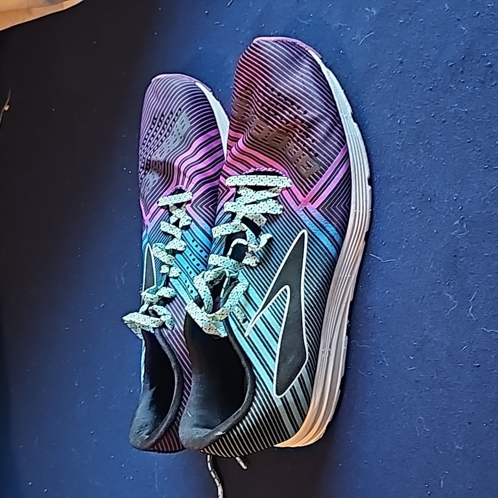 Brooks Hyperion